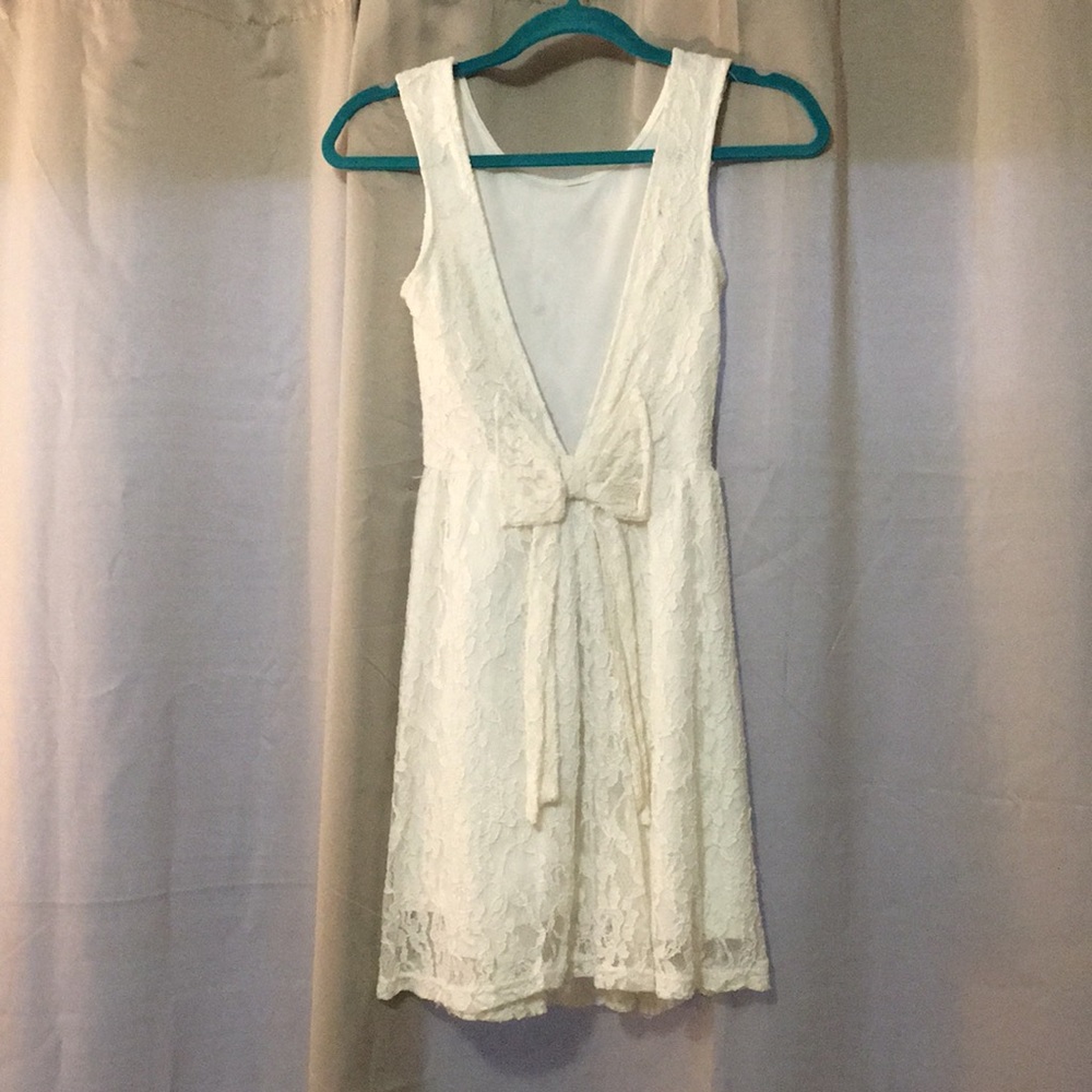 Dress - Picture 2 of 2